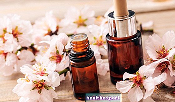 5 естествени козметични масла за грижа за кожата ви - Красота