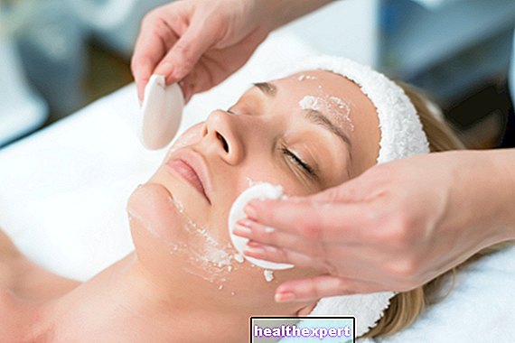 Пилинг за лице: какво е козметично лечение и как действа, което ви дава нова и сияйна кожа - Красота