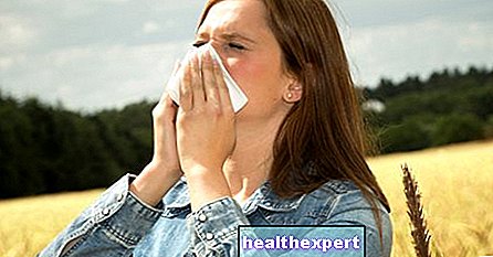 Алергія на трави: симптоми, продукти, яких слід уникати, і природні засоби боротьби з ними