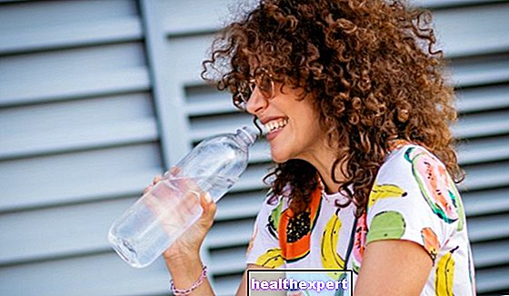 Beber mucha agua: beneficios y contraindicaciones
